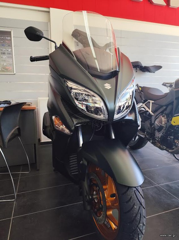 Suzuki Burgman 400 2026 NEW