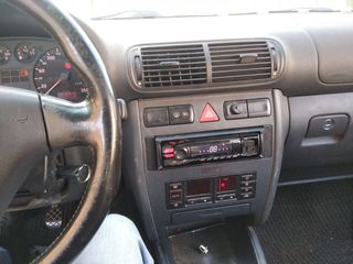 Audi A3 1999-thumb-11
