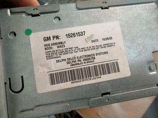 HUMMER H3 CD PLAYER-thumb-1