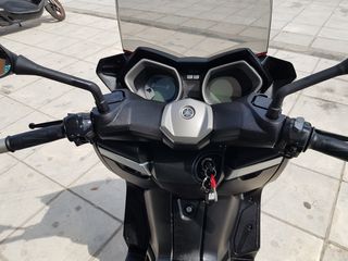 Yamaha XMAX 250 2014 50th ANNIVERSARY EDITION-MAT Χ-thumb-16