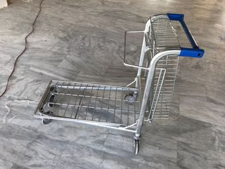 ΚΑΡΟΤΣΙ ΜΕ ΠΤΥΣΟΜΕΝΟ ΚΑΛΑΘΙ-thumb-1