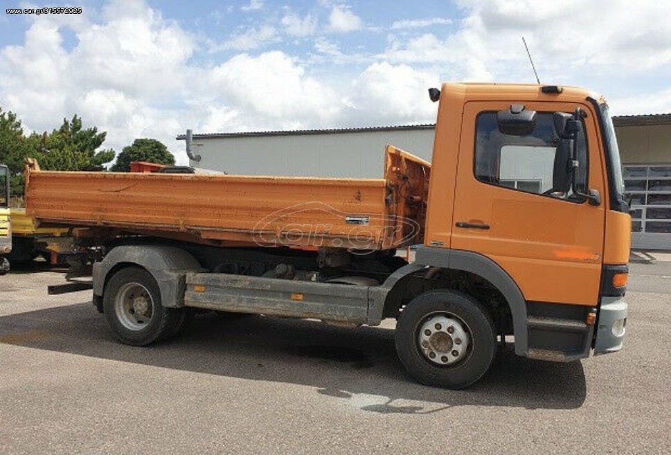 Ανατροπή Mercedes-Benz 2003  1523 Meiller διατίθετ γερανό