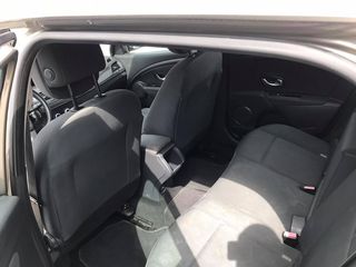 Renault Megane 2010 1.4 turbo 130ps-thumb-3