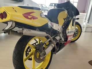 Honda NSR 250 1990-thumb-2