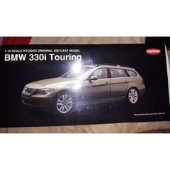 BMW 330i TOURING / KYOSHO / 1:18 / DIECAST