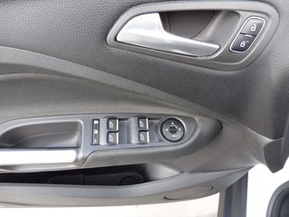 Ford C-Max 2018 1.5 TDCi Start/Stopp Titanium Powershift-thumb-12
