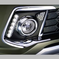 ΔΙΑΚΟΣΜΗΤΙΚΟ ΠΡΟΒΟΛΕΩΝ MITSUBISHI L200 '14- DAYLITE (ΣΕΤ)