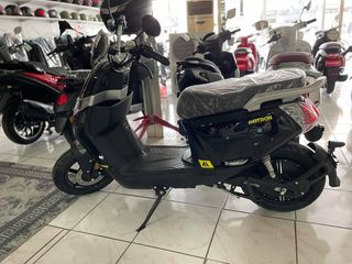 Motron Whizz 2024 whizz e5 45km-thumb-1
