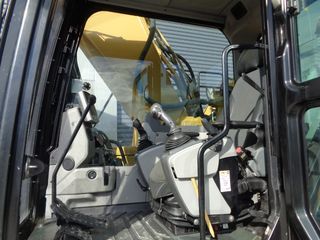 Εκσκαφέας Με Ερπύστριες CAT 2016 330F-thumb-25