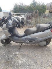 Σκουτερ piaggio x9