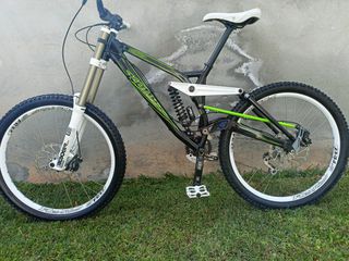 Downhill - Enduro - Trail Kona 2010 Stab Deluxe