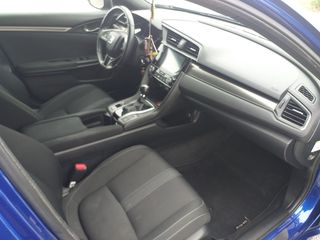Honda Civic 2017-thumb-9