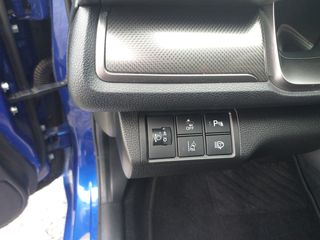 Honda Civic 2017-thumb-16