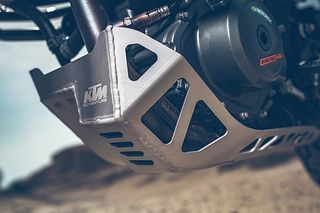 KTM προστατευτική ποδιά κινητήρα από αλουμίνιο για Adventure 390/250