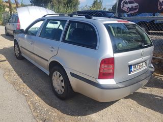 Skoda Octavia 2008 1,6-thumb-18