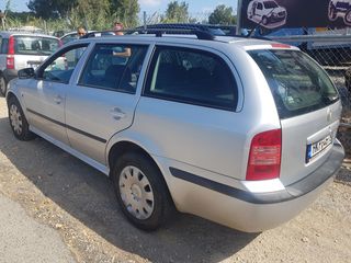Skoda Octavia 2008 1,6-thumb-19