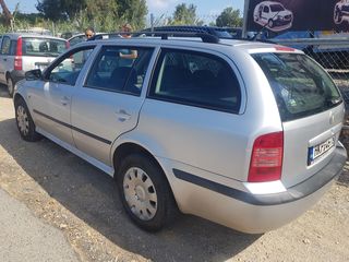 Skoda Octavia 2008 1,6-thumb-2