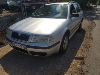 Skoda Octavia 2008 1,6-thumb-31