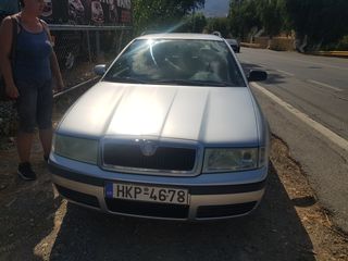 Skoda Octavia 2008 1,6-thumb-22