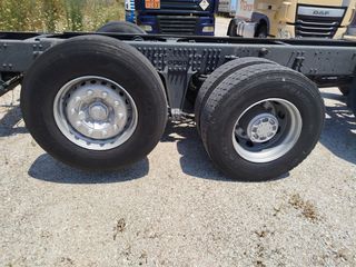 Σασί Volvo 2010 FΜ13 460 8X2 ΜΕΙΩΤΗΡΑ!-thumb-8