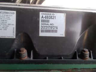 Σασί Volvo 2010 FΜ13 460 8X2 ΜΕΙΩΤΗΡΑ!-thumb-36