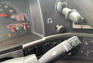 Σασί Volvo 2010 FΜ13 460 8X2 ΜΕΙΩΤΗΡΑ!-thumb-39
