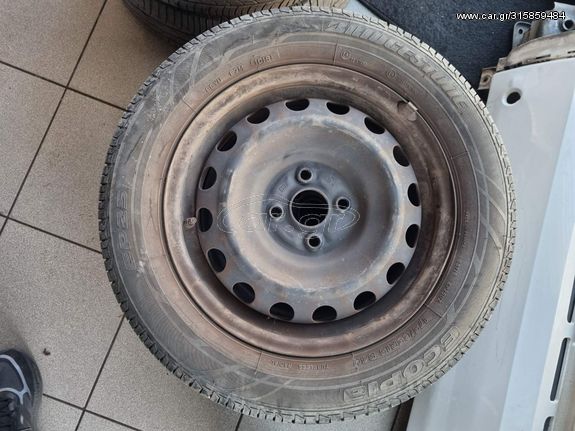 ΠΩΛΟΥΝΤΑΙ ΤΕΤΡΑΔΑ ΖΑΝΤΟΛΑΣΤΙΧΑ BRIDGESTONE ΓΙΑ TOYOTA YARIS  ΤΟΥ 2010-2017