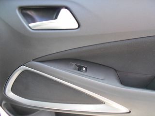 Opel Crossland X 2018 1.2 X-EDITION PLUS - Full !!-thumb-48