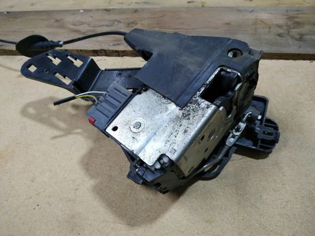 Ford fiesta 2002-2008 κλειδαριά πίσω δεξιά