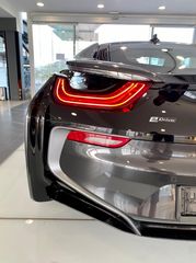 Bmw i8 2016-thumb-4