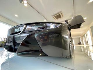 Bmw i8 2016-thumb-12
