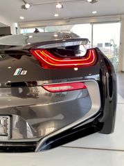 Bmw i8 2016-thumb-24