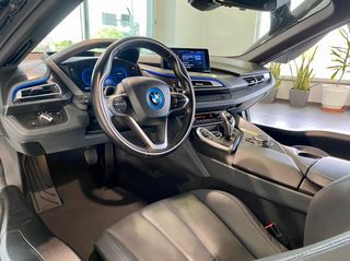Bmw i8 2016-thumb-27