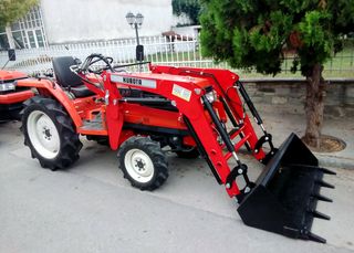 Kubota '19 GL-241 4WD με φορτωτή