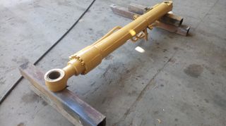 Μπουκάλα για εκσκαφέα Liebherr-thumb-1