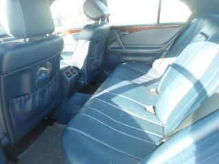 Mercedes-Benz E 200 1997-thumb-6