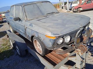 Bmw 2002 1966-thumb-1