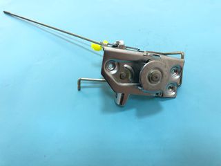 ΚΛΕΙΔΑΡΙΑ ΠΟΡΤΑΣ ΟΔΗΓΟΥ NISSAN DATSUN 620-thumb-2