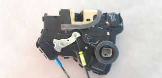 ΚΛΕΙΔΑΡΙΑ ΠΟΡΤΑΣ ΕΜΠΡΟΣ ΑΡΙΣΤΕΡΗ TOYOTA AVENSIS T25 03-08-thumb-2