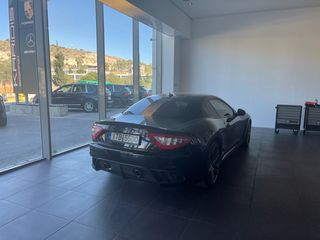 Maserati Gran Turismo 2014 MC STRADALE-thumb-3