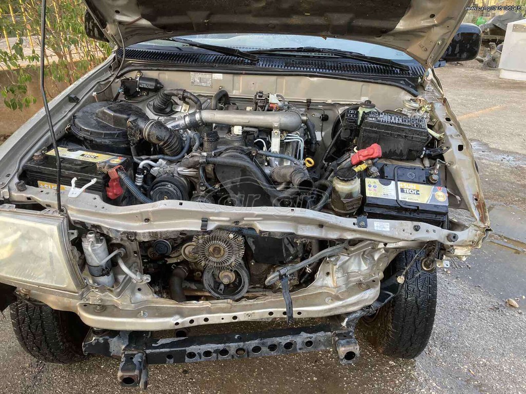 ΔΙΑΦΟΡΙΚΟ ΕΜΠΡΟΣ TOYOTA HILUX