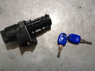 Κεφαλας Fiat Punto 99-03 κλειδαρια τιμονιου κομπλε