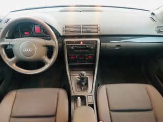 Audi A4 2002 1,8-thumb-27