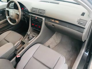 Audi A4 2002 1,8-thumb-26