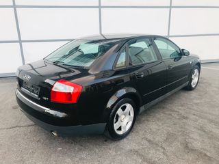 Audi A4 2002 1,8-thumb-16