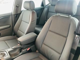 Audi A4 2002 1,8-thumb-5