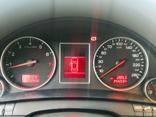 Audi A4 2002 1,8-thumb-32