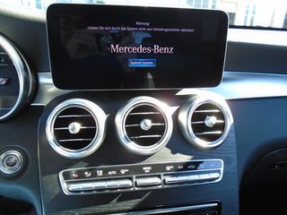 Mercedes-Benz GLC 200 2019 EQ 4 MATIC AMG LINE HYBRID-thumb-19
