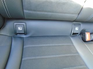 Mercedes-Benz GLC 200 2019 EQ 4 MATIC AMG LINE HYBRID-thumb-35