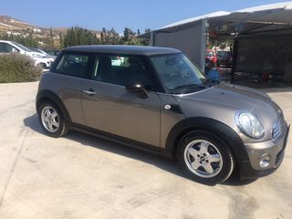 Mini Cooper 2011-thumb-9